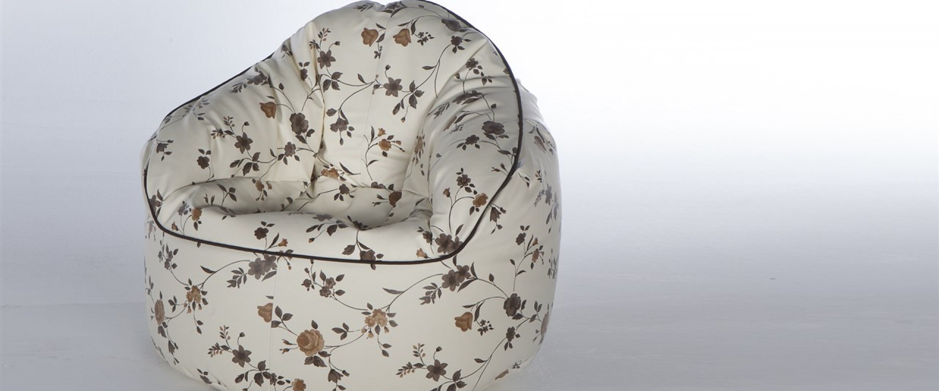 youngchair evimpark bellona